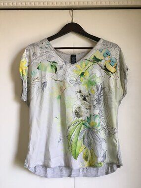 Olsen Europe Viscose Rolled Cuff Tee Tropical Birds & Koala Graphic Print M 10